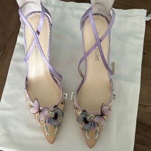 bella belle - lavender butterfly pumps 💜🦋